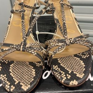 Brand new Sam Edelman “Pippa” style sandals